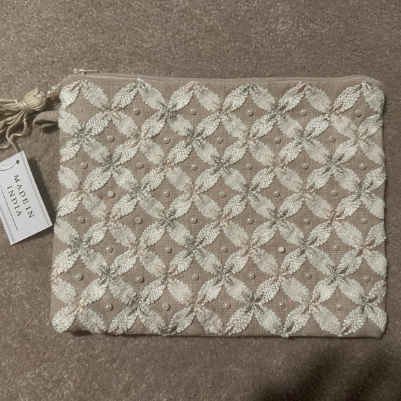 Made in India boho Embellished Cosmetics Bag ivory beige - Picture 1 of 8